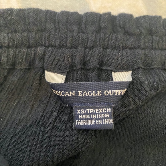 American Eagle Outfitters Off the Shoulder Top - Picture 4 of 4